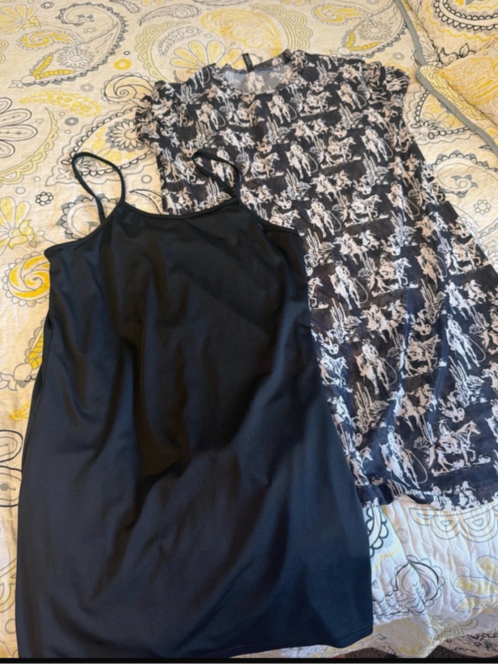 Western/country Black Spaghetti Strap Cami Top - Women